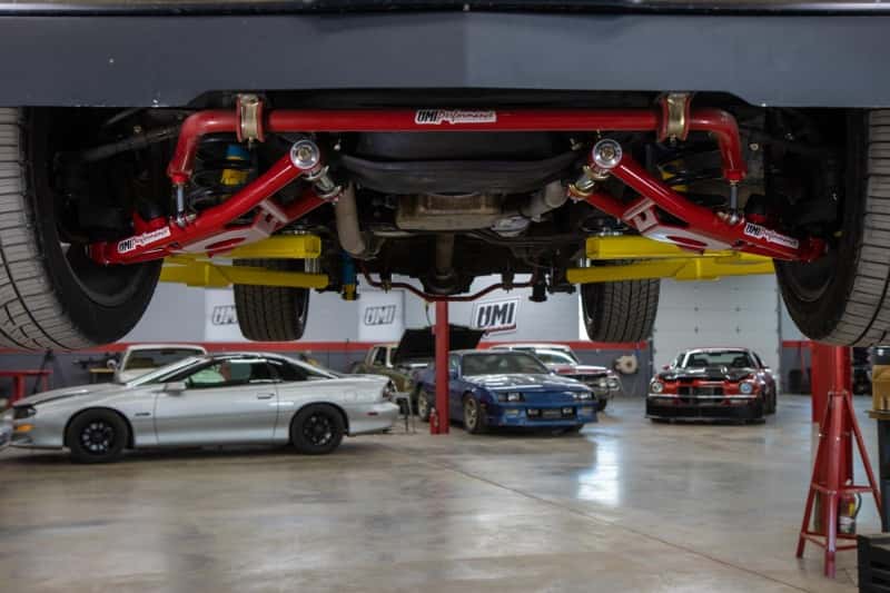 UMI Performance — UMI Performance 73-87 GM C10 Front Sway Bar 1-3/8in tubular
Front Swaybar - view 2