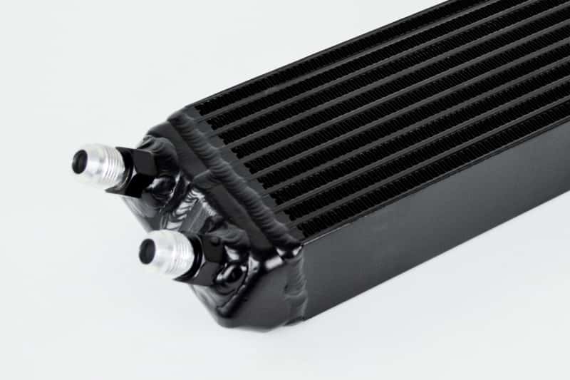 CSF — CSF Universal Dual-Pass Internal/External Oil Cooler - 22.0in L x 5.0in H x 2.25in W
CSF Oil Cooler - view 4