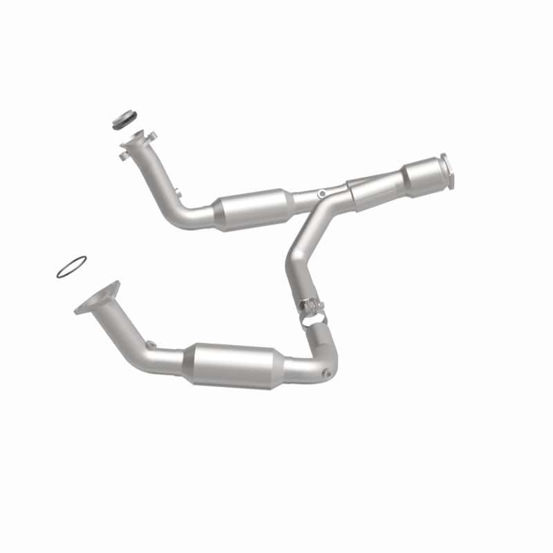 Magnaflow — MagnaFlow Conv Direct Fit 07-09 Chevy Trailblazer SS 6.0L V8
California - view 11