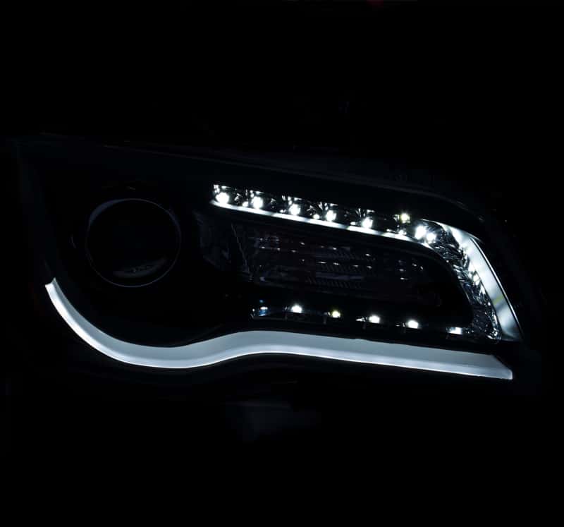 ANZO — ANZO 2011-2014 Chrysler 300 Projector Headlights w/ Plank Style Design Black
Head Light Set
HdLtSet - view 4