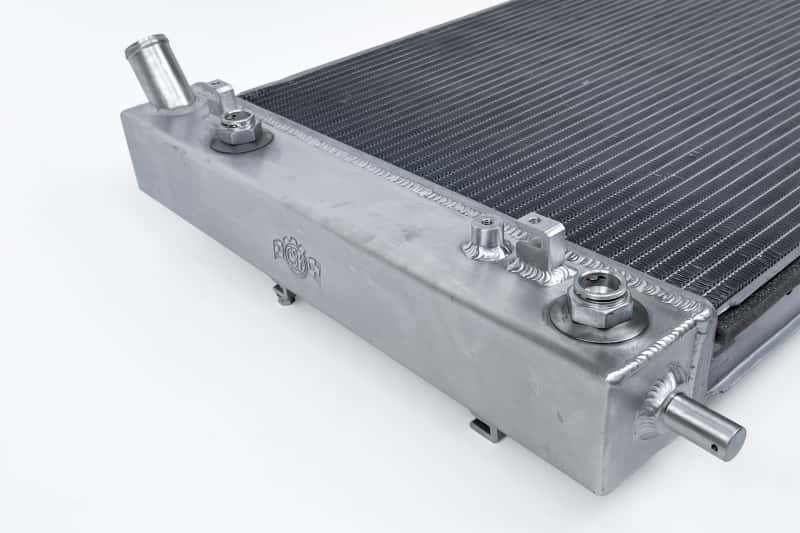 CSF — CSF 05-13 Chevrolet Corvette C6 (Not 11-13 Z06/ZR1/427) High Performance All-Aluminum Radiator
CSF Radiator - view 7