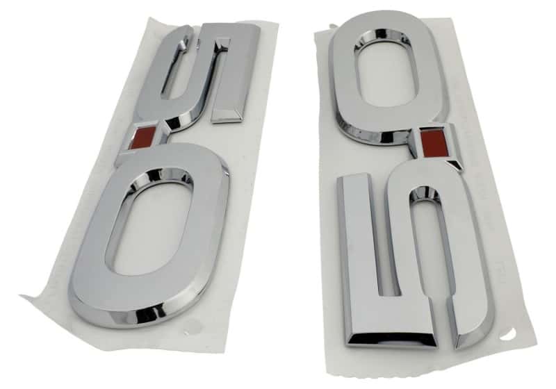 Ford Racing — Ford Racing 15-17 Ford Mustang 5.0L Fender Emblem Chrome - view 5