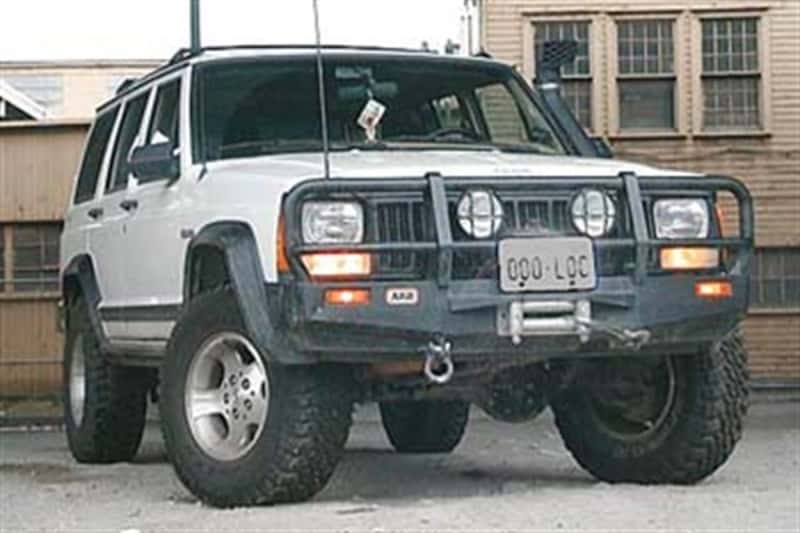 ARB — ARB Winchbar Suit Srs Jeep Xj Cherokee 84-96 (Fit Kit NOT Included)
Winch Bumper - view 3