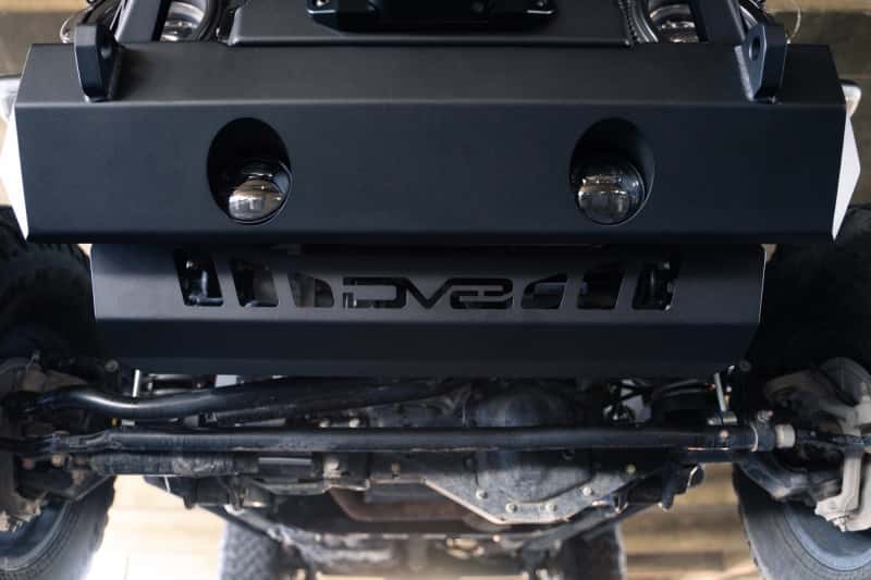 DV8 Offroad — DV8 Offroad 18-23 Jeep Wrangler JL/JT Front Bumper Sway-Bar Disconnect Motor Skid Plate
Jeep Skid Plate? - view 1