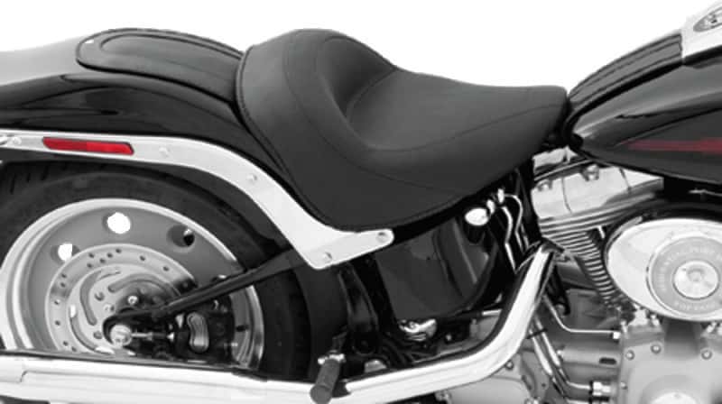 Mustang Motorcycle — Mustang 06-17 Harley Softail Wide Tire (200mm) Wide Touring Solo Seat - Black - view 3