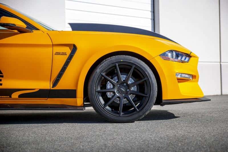 Anderson Composites — Anderson Composites 2018 Ford Mustang GT350 Style Carbon Fiber Fenders (Pair) - view 8
