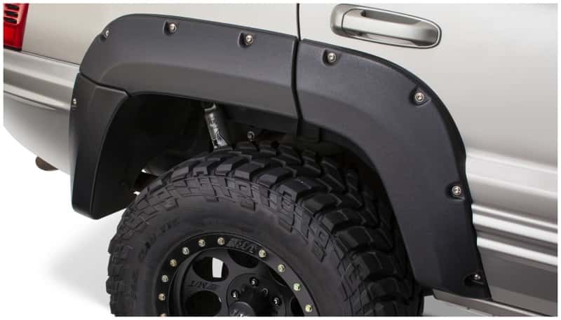 Bushwacker — Bushwacker 99-04 Jeep Grand Cherokee Cutout Style Flares 2pc - Black
FF Jeep Cutout 2Pc - view 3