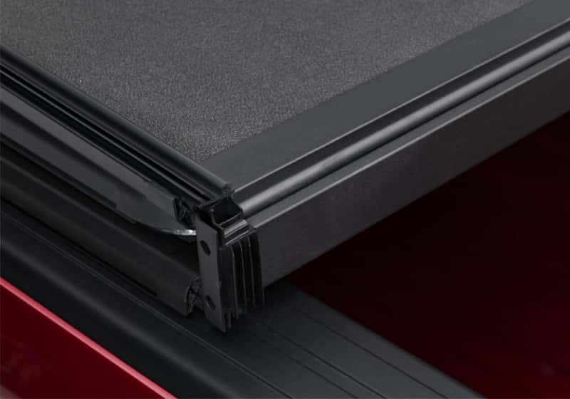 Extang — Extang 2019 Dodge Ram (New Body Style - 5ft 7in) Solid Fold 2.0
SF 19-22Ram5ft.7w/o - view 4