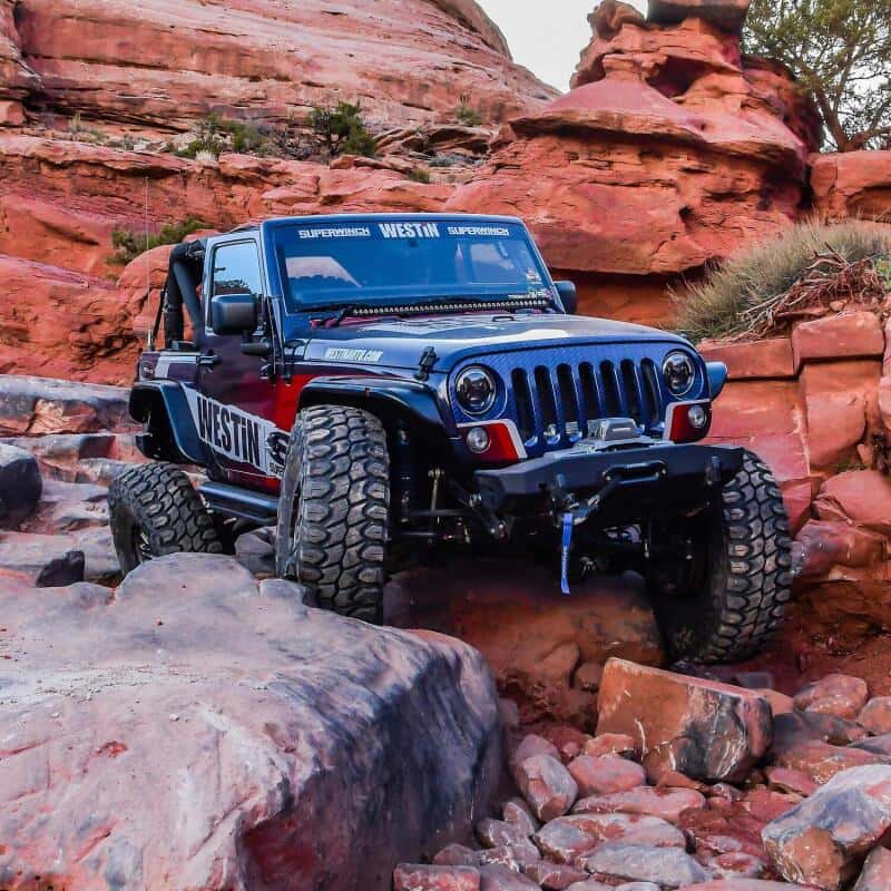 Superwinch — Superwinch 10000 LBS 12V DC 3/8in x 80ft Synthetic Rope SX 10000 Winch
Winch - view 30