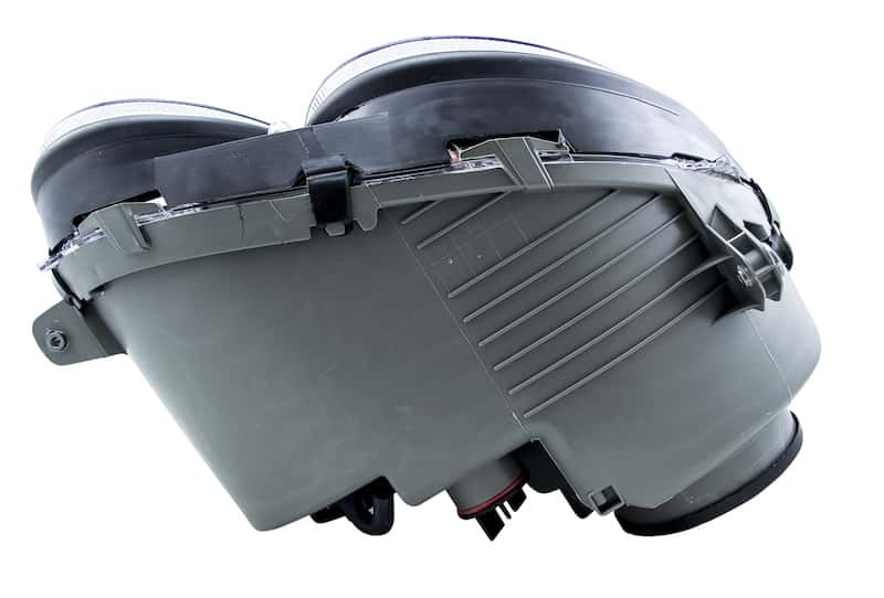 Hella — Hella 2003-2006 Mercedes-Benz C55 AMG AMG Halogen Headlight Assembly - view 4