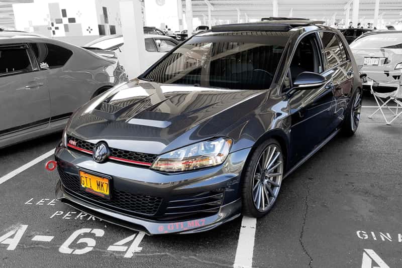 Seibon — Seibon 15-20 Volkswagen Golf MK7 DV-Style Carbon Fiber Hood - view 7
