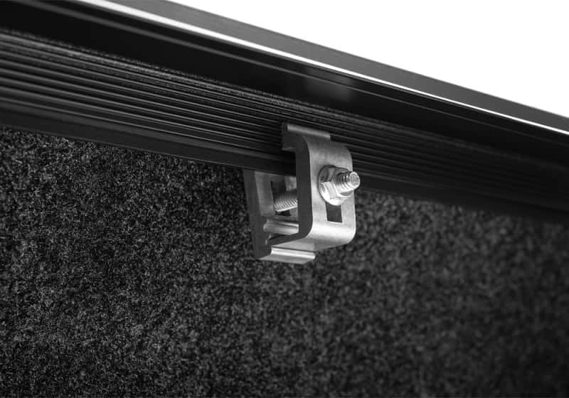 Tonno Pro — Tonno Pro19-21 Dodge RAM 1500 5.7ft Lo-Roll Tonneau Cover
Lo-Roll Bed Cover - view 16