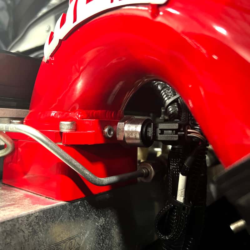 Wehrli — Wehrli 03-07 Cummins 5.9L D/S 3.5in. Intake Horn IC Pipe - Bengal Red
Int Horn IC Pipe BR - view 8