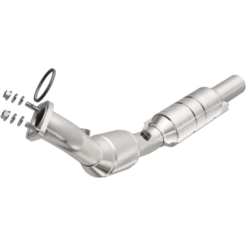 Magnaflow — MagnaFlow Conv DF 10-11 Chevrolet Camaro V6 3.6L
California - view 2