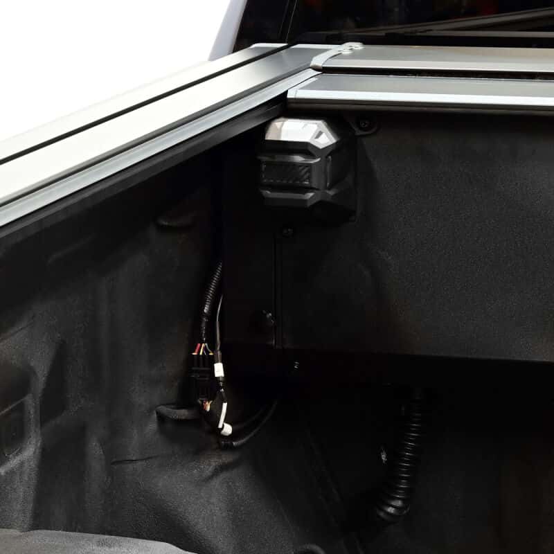 Westin — Westin 19-26 Chev/GMC Silverado/Sierra 1500 5ft 8in Bed Electric Retractable Tonneau Cover - Black
Tonneau Cover - view 33