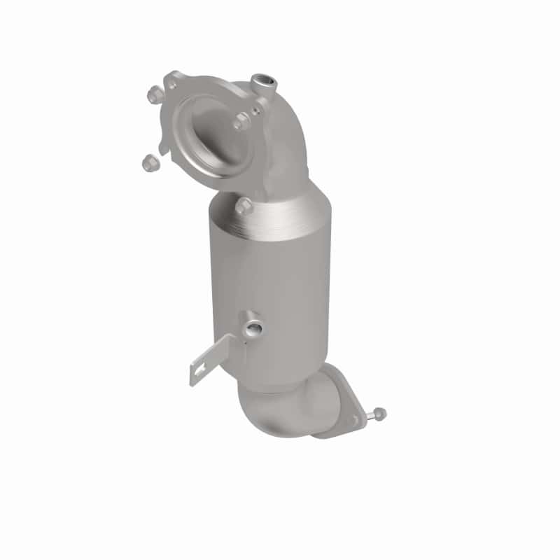 Magnaflow — MagnaFlow DF Conv 18-20 Alfa Romeo Giulia Single Underbody 2L
OEM - view 9