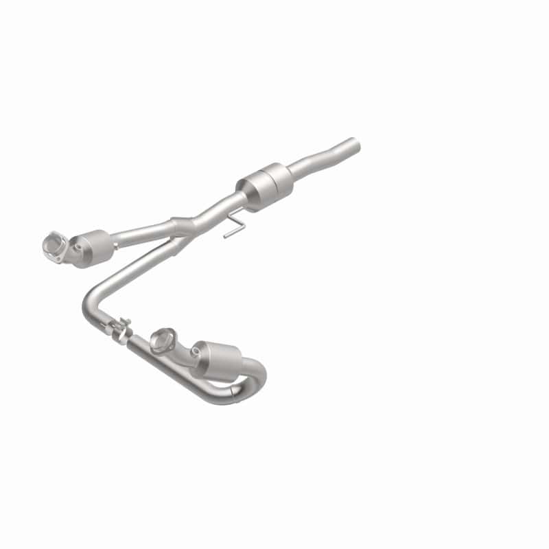 Magnaflow — MagnaFlow Conv DF 02-03 Dodge Durango
California - view 6