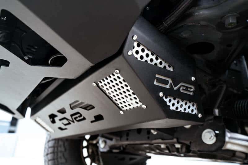DV8 Offroad — DV8 Offroad 21-22 Ford Bronco Front Skid Plate - view 9