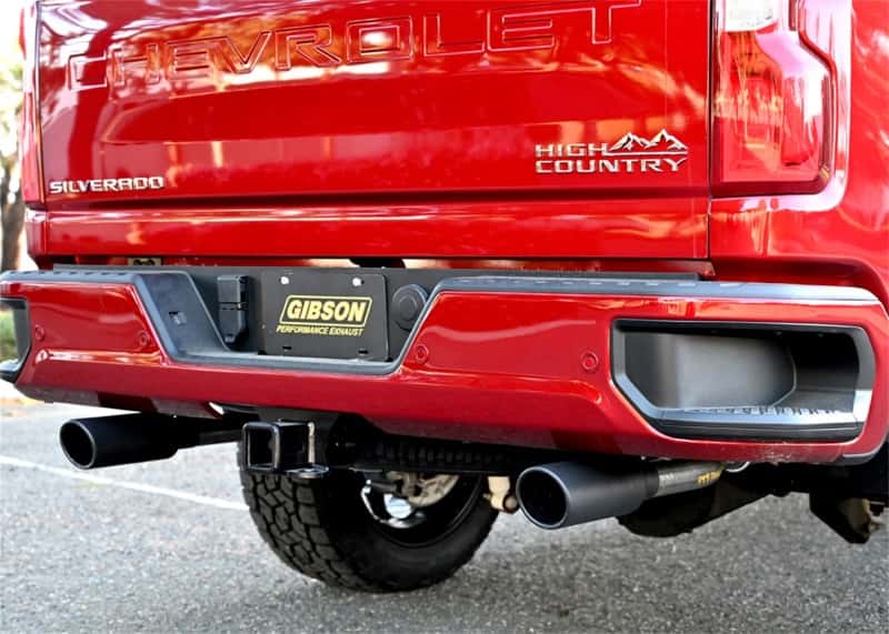 Gibson — Gibson 20-21 Chevy Silverado 6.6L 2.5in Cat-Back Dual Split Exhaust System Stainless - Black Elite
Truck/Suv - view 2