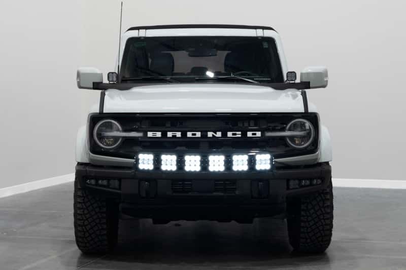 Diode Dynamics — Diode Dynamics Bronco SS5 6-Pod CrossLink Grille Lightbar Kit Sport - White Combo - view 4