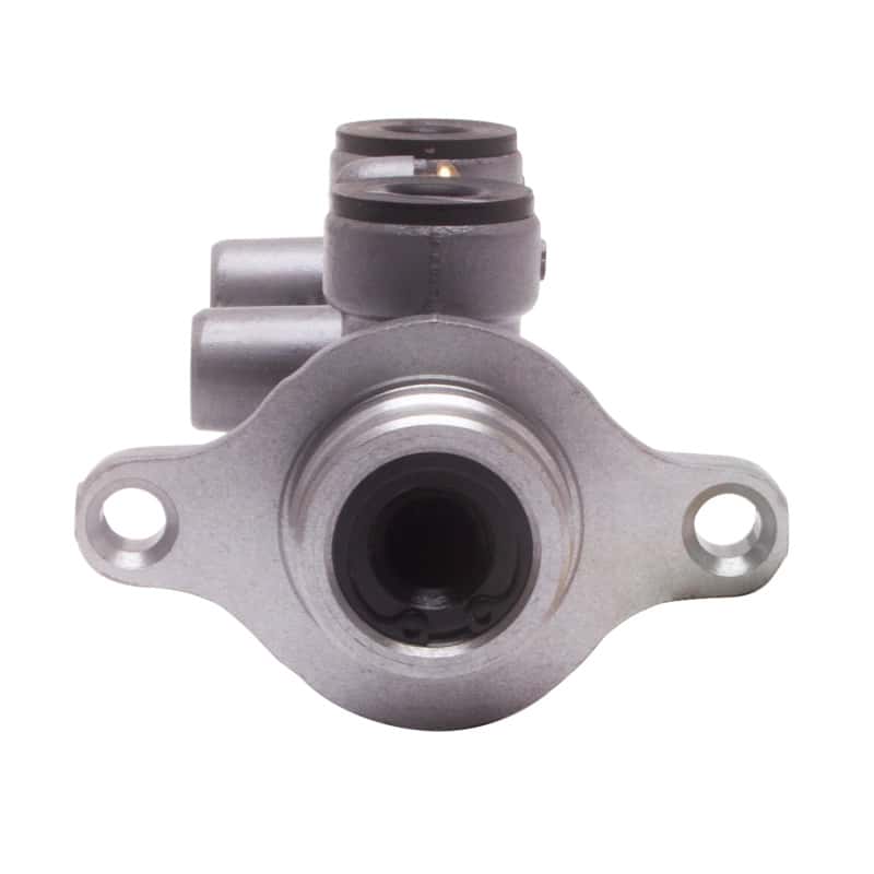 DFC — DFC 93-97 Subaru Legacy Brake Master Cylinder
DFC Brake Master Cyl - view 3