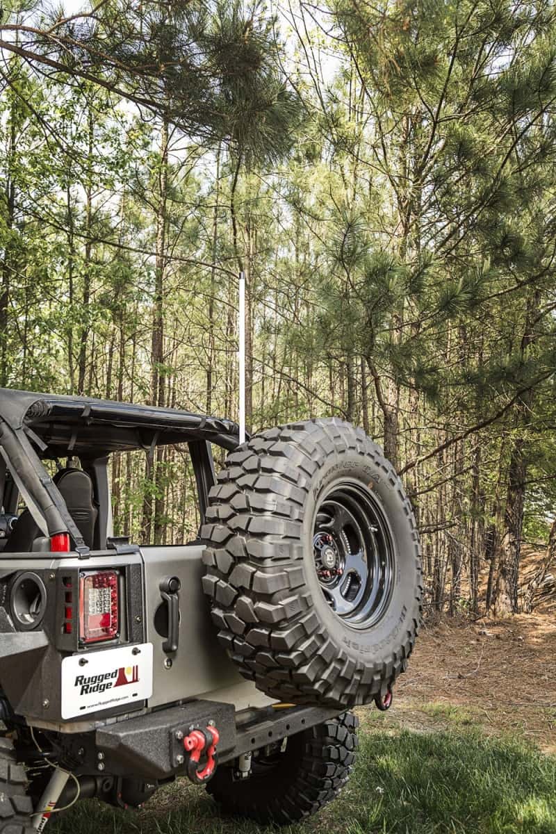 Rugged Ridge — Rugged Ridge 39in RGB Lighted Whip
OFFROAD_LIGHTING
Lighted Whip - view 6