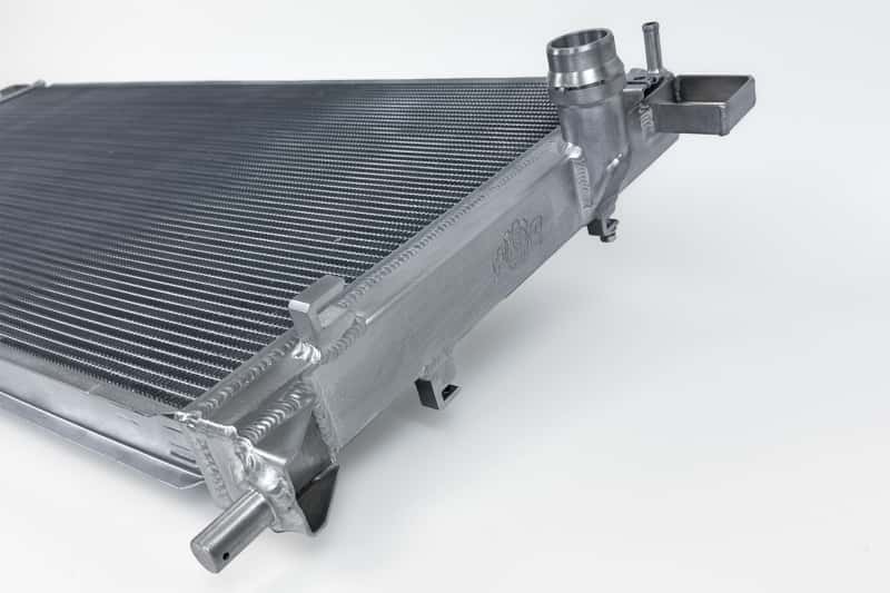 CSF — CSF 2021+ Ford Bronco/2024+ Ford Ranger 2.3L & 2.7L EcoBoost Heavy Duty All Metal Radiator
CSF Radiator - view 9