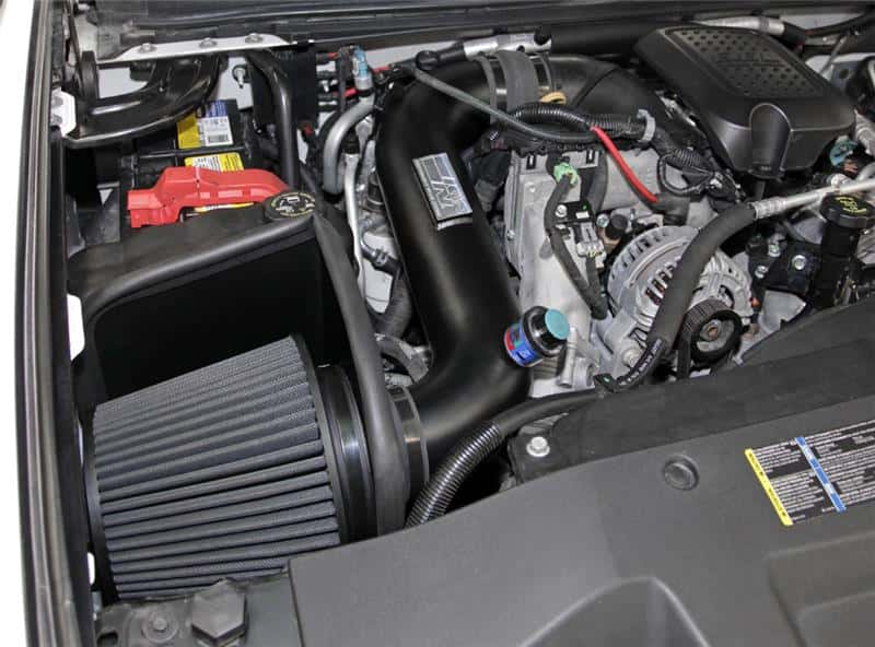 K&N Engineering — K&N 07-10 GMC Sierra 2500/3500 6.6L V8 Blackhawk Performance Intake Kit
Performance Air Inta
Air Intake System - view 3