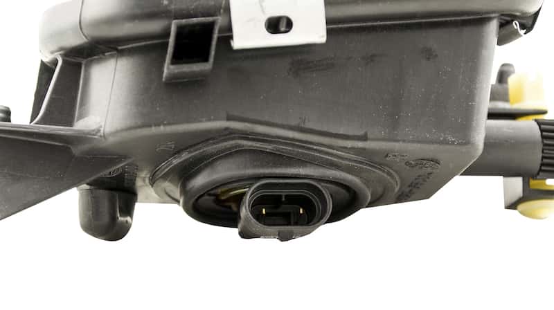 Hella — Hella 2001-2012 Mercedes-Benz C200 Fog Light Assembly Right
Fog Lamp Assy RH - view 6