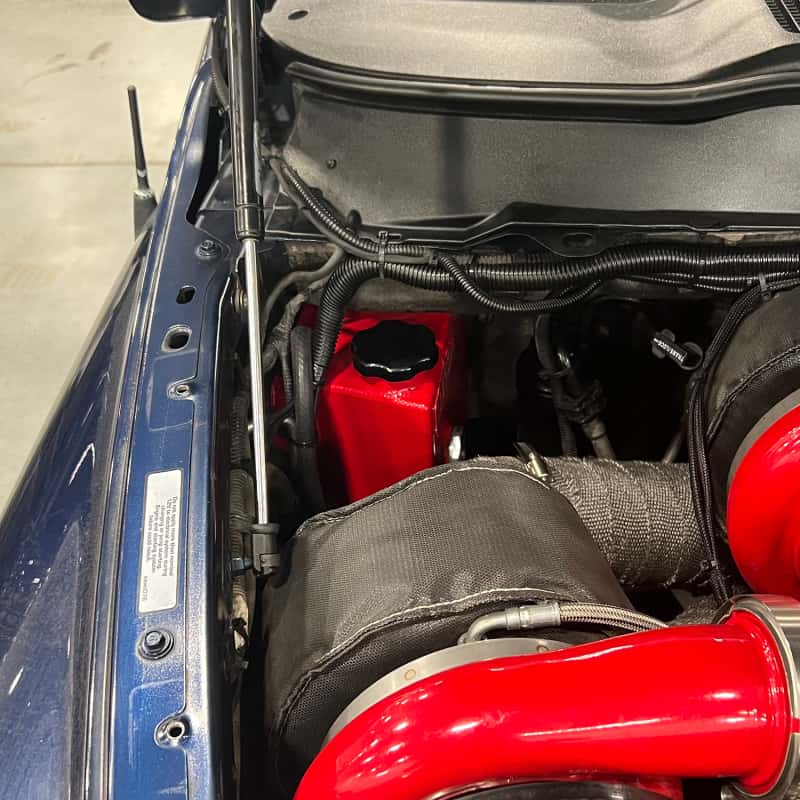 Wehrli — Wehrli 04.5-07 Dodge 5.9L Cummins OEM Placement Coolant Tank Kit - WCFab Red
CoolntTnk04.5-07 RED - view 6