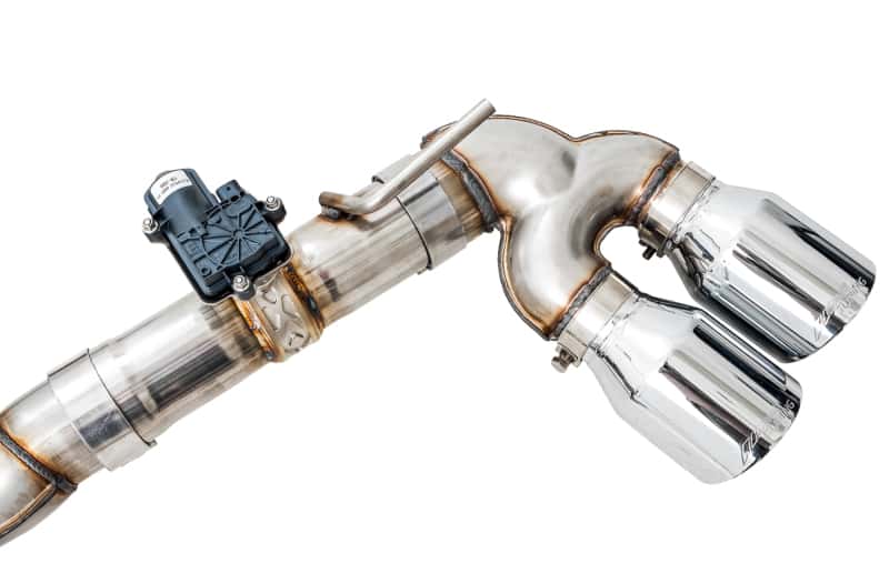 AWE Tuning — AWE Tuning Volkswagen Golf R MK7.5 SwitchPath Exhaust w/Chrome Silver Tips 102mm
SwitchPath™ Exhaust - view 3