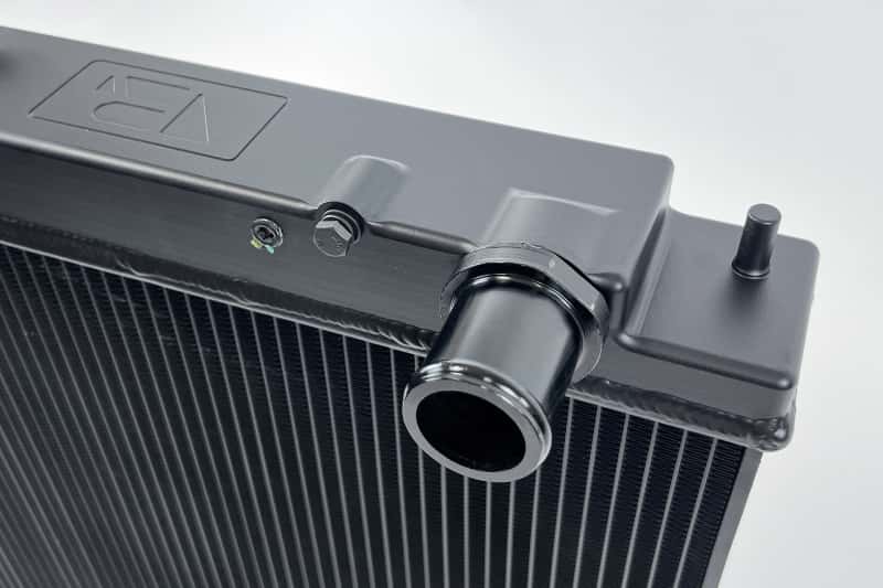 CSF — CSF Nissan R33 Skyline GT-R/GTS Full Billet Aluminum High-Performance Radiator - Black
CSF Radiator - view 4