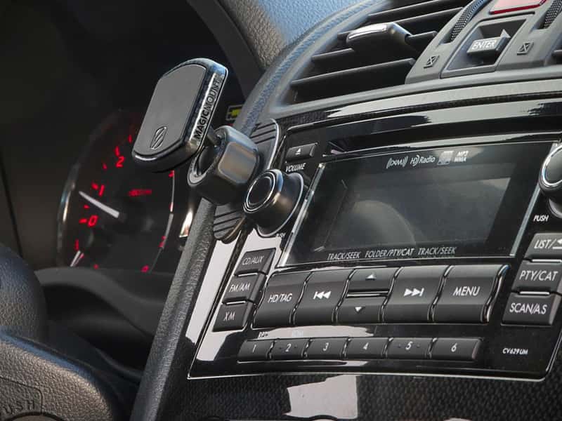 aFe — aFe SCORCHER PRO Magnetic Dash Mount w/ Carbon Fiber Trim
Magnetic Dash Mount - view 2