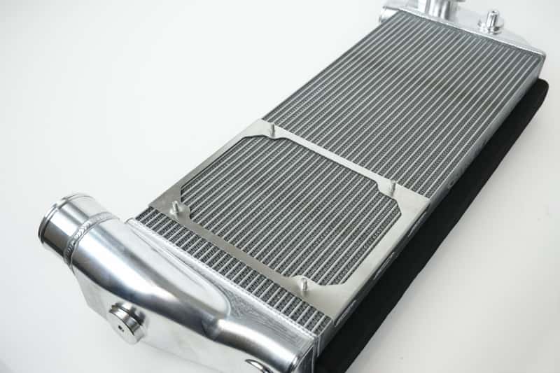 CSF — CSF 16-19 Ferrari 488 GTB/Spider 19-20 Pista High Performance Intercooler System - Black
CSF Intercooler - view 5