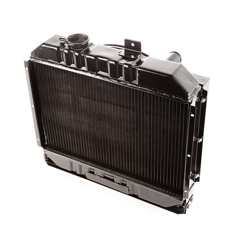 OMIX — Omix Radiator w/ Fan Shroud 2 Row- 41-52 Willys Models - view 2