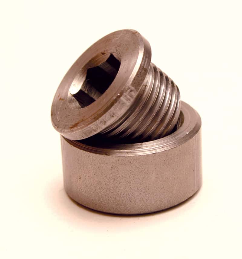 Innovate Motorsports — Innovate Bung/Plug Kit (Mild Steel) 1/2 inch
Bung/Plug Kit Steel - view 2