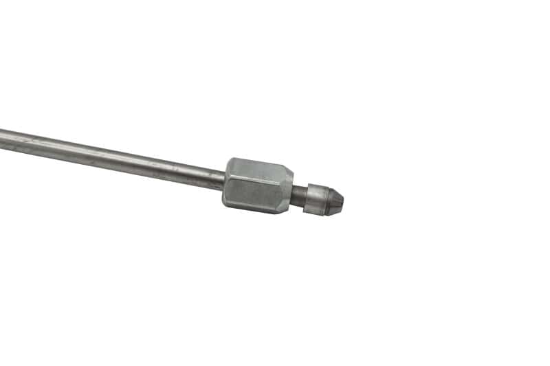 Fleece Performance — Fleece Performance 22in High Pressure Fuel Line (8mm x 3.5mm Line, M14x1.5 Nuts) - view 3
