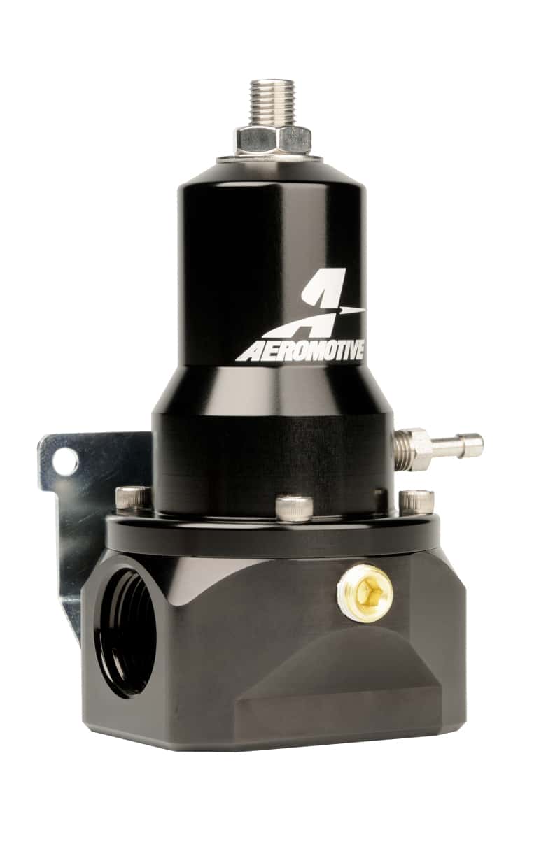 Aeromotive — Aeromotive Regulator - 30-120 PSI - .500 Valve - 2x AN-10 Inlets / AN-10 Bypass
Regulator - view 1