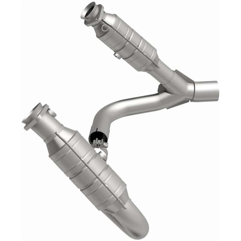Magnaflow — MagnaFlow Conv DF 2008 Chrysler Aspen 4.7L/Dodge Durango 4.7L 2WD
OEM Grade
OEM - view 5