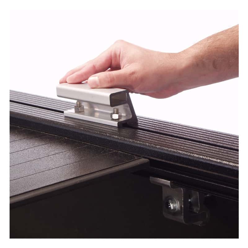 Pace Edwards — Pace Edwards 88-97 Isuzu Pup 6ft 1in Bed BedLocker w/ Explorer Rails
Tonneau Cover - view 5