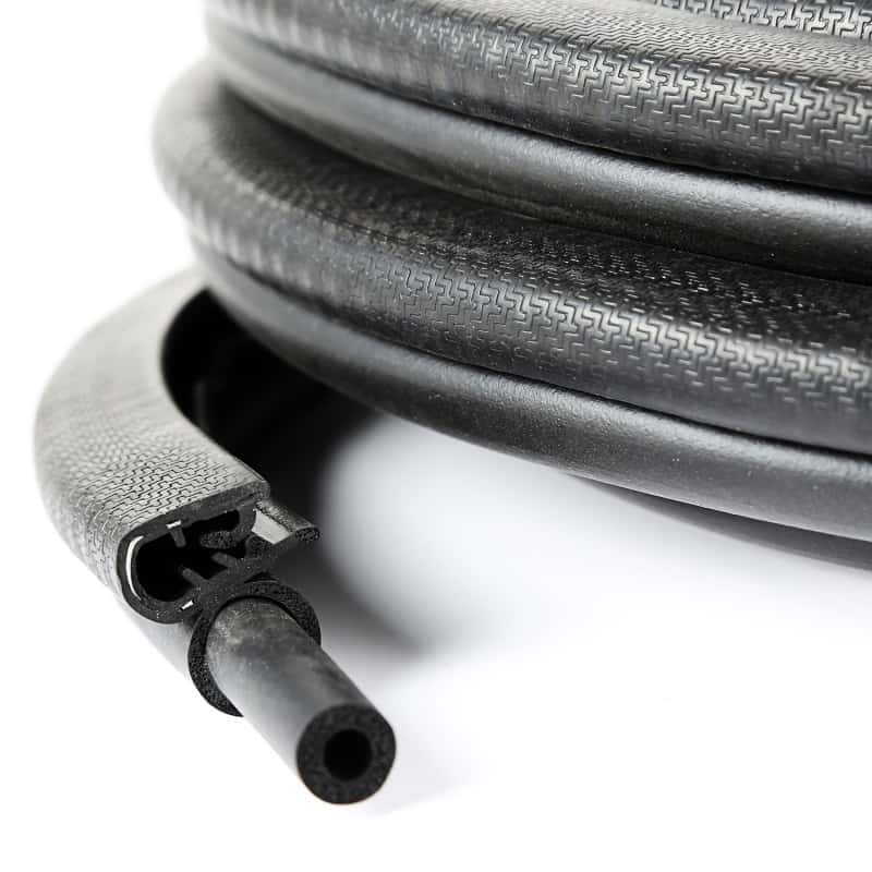 OMIX — Omix Door Seal Rear L/R- 93-98 Grand Cherokee ZJ - view 2