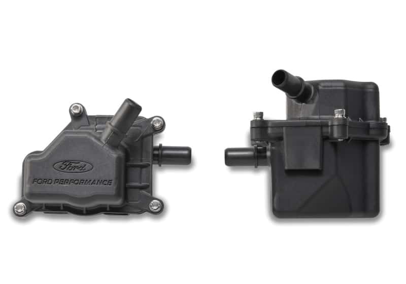 Ford Racing — Ford Racing 21-23 Bronco w/2.7L Eco Boost Air Oil Separator Kit
EngineOilSeparatorKt - view 8