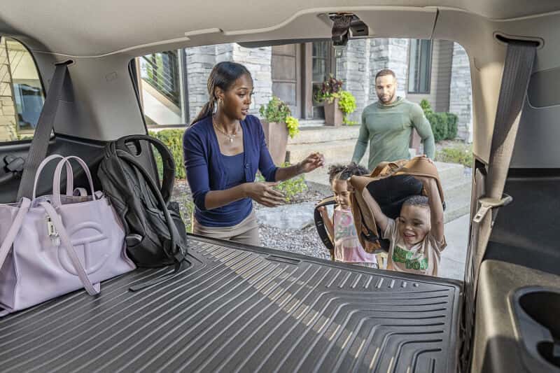 Husky Liners — Husky Liners 17-18 Jeep Compass Weatherbeater Black Rear Cargo Liner
Cargo Liner - view 5
