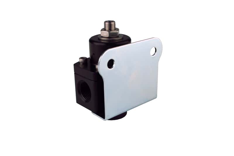 Aeromotive — Aeromotive Marine 2-Port 3/8 NPT Carb Reg
Regulator - view 3