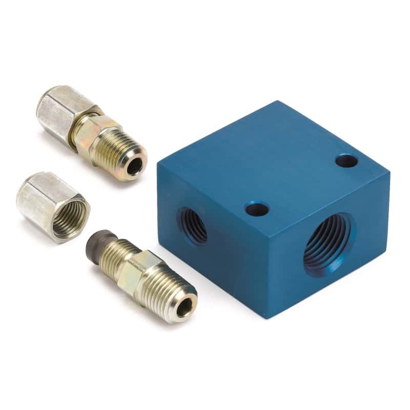 AutoMeter — Autometer Transmission Line Adapter Fitting for 5/16in O.D. Tubing 1/2in NPTF
5/16 TUBE TRANST MAN - view 1