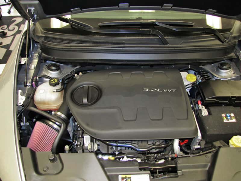 K&N Engineering — K&N 14-16 Jeep Cherokee V6-3.2L F/I FIPK Performance Intake
Performance Air Inta
Air Intake System - view 4