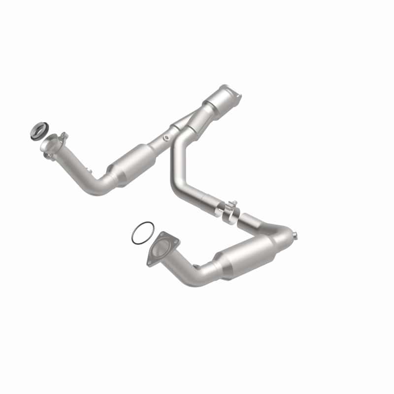 Magnaflow — MagnaFlow Conv Direct Fit 07-09 Chevy Trailblazer SS 6.0L V8
California - view 6