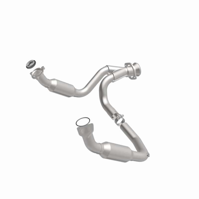 Magnaflow — MagnaFlow Conv DF 2007-2008 Cadillac Escalade 6.2L
California - view 9