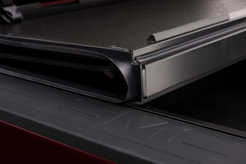 BAK — BAK 2020 Jeep Gladiator 5ft Bed BAKFlip FiberMax - view 9