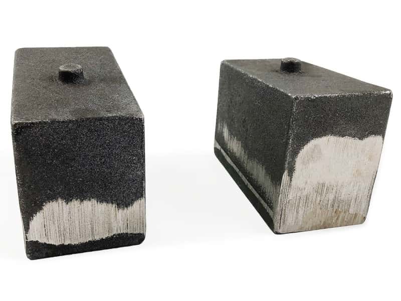 Tuff Country — Tuff Country 03-13 Dodge Ram 2500 4wd / 03-22 Ram 3500 4in Cast Iron Lift Blocks Pair
Block Kit-4in. - view 2